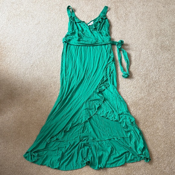 Boden Dresses & Skirts - Boden Asymmetrical Dress in Vibrant Green 8R